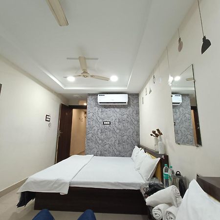 Treebo Yatri Grah Kshipra T Hotel Ujjain Exterior photo